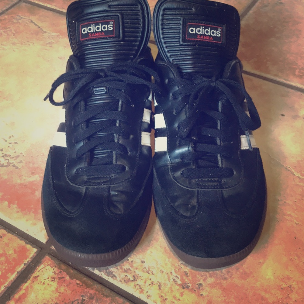 Like new adidas samba